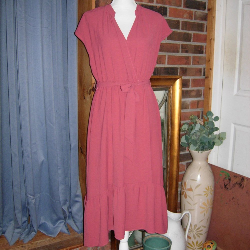 Emma & Michele Cap Sleeve Dress L